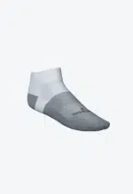 ACTIVE SOCKS di Incrediwear sono calze quotidiane traspiranti con gestione dell’umidità per ridurre affaticamento e fastidi.