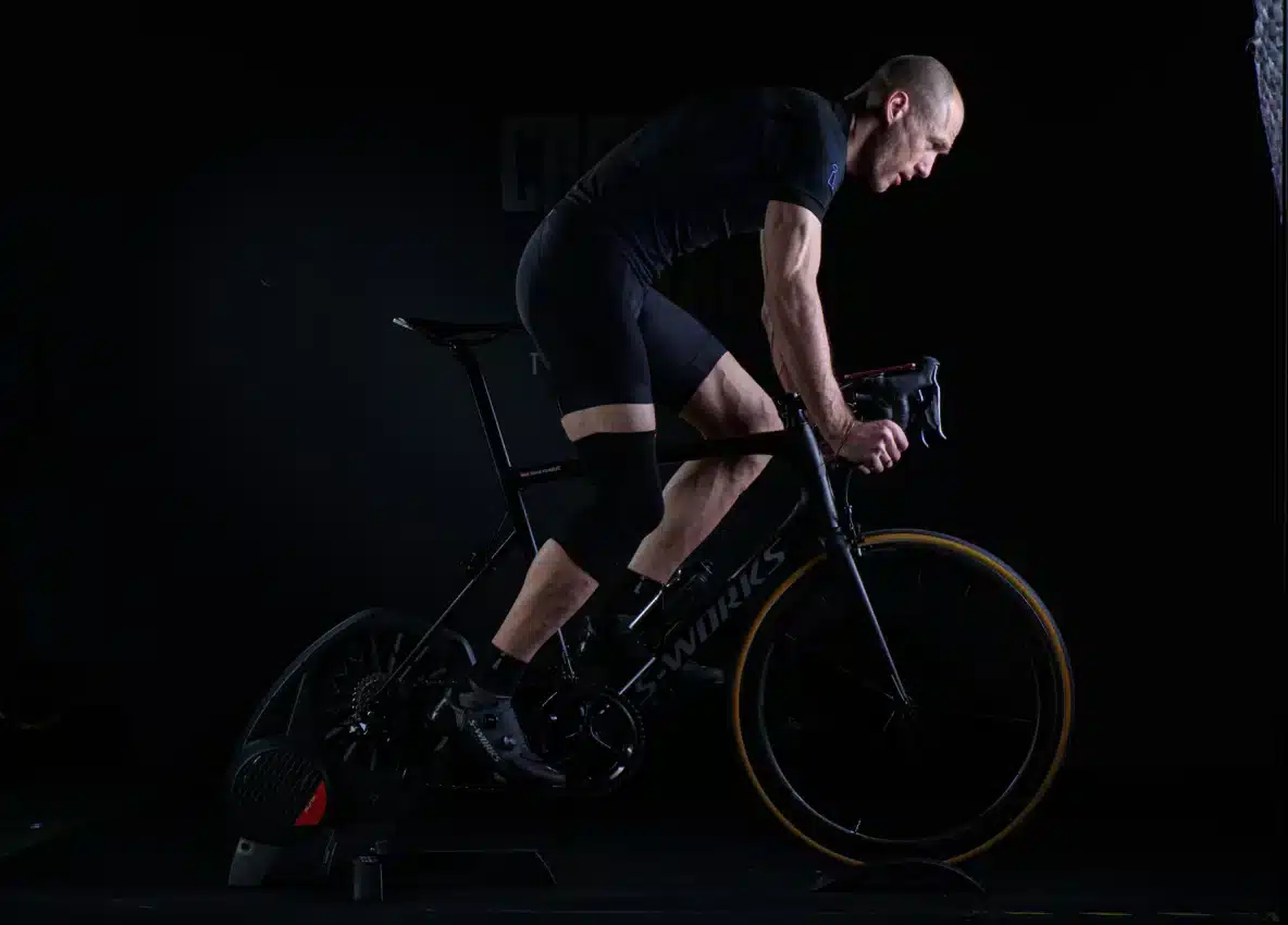 Questo studio clinico dimostra come i prodotti di Incrediwear generano meno indolenzimento muscolare e affaticamento per i triatleti